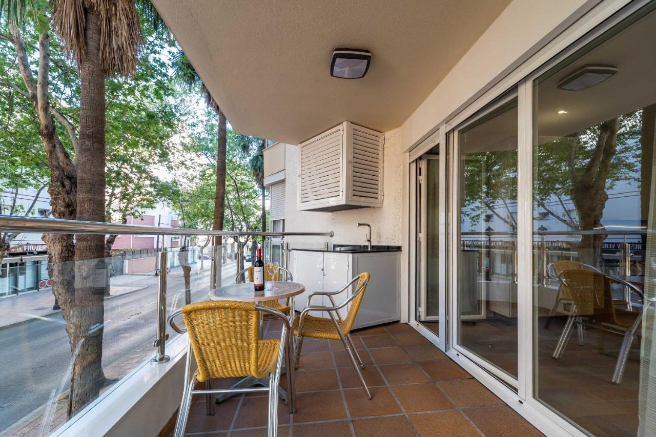 Apartamentos Dr28 A 250 M De La Playa Fuengirola Dış mekan fotoğraf